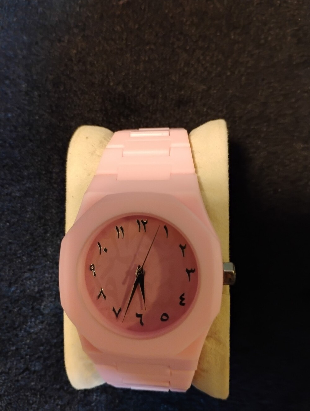 Pink Men's Silicone Watch with Arabic Numerals